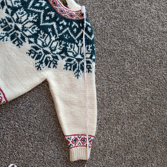 Vintage Eddie Bauer Wool Fair Isle Christmas Sweater Size Small - Picture 6 of 8